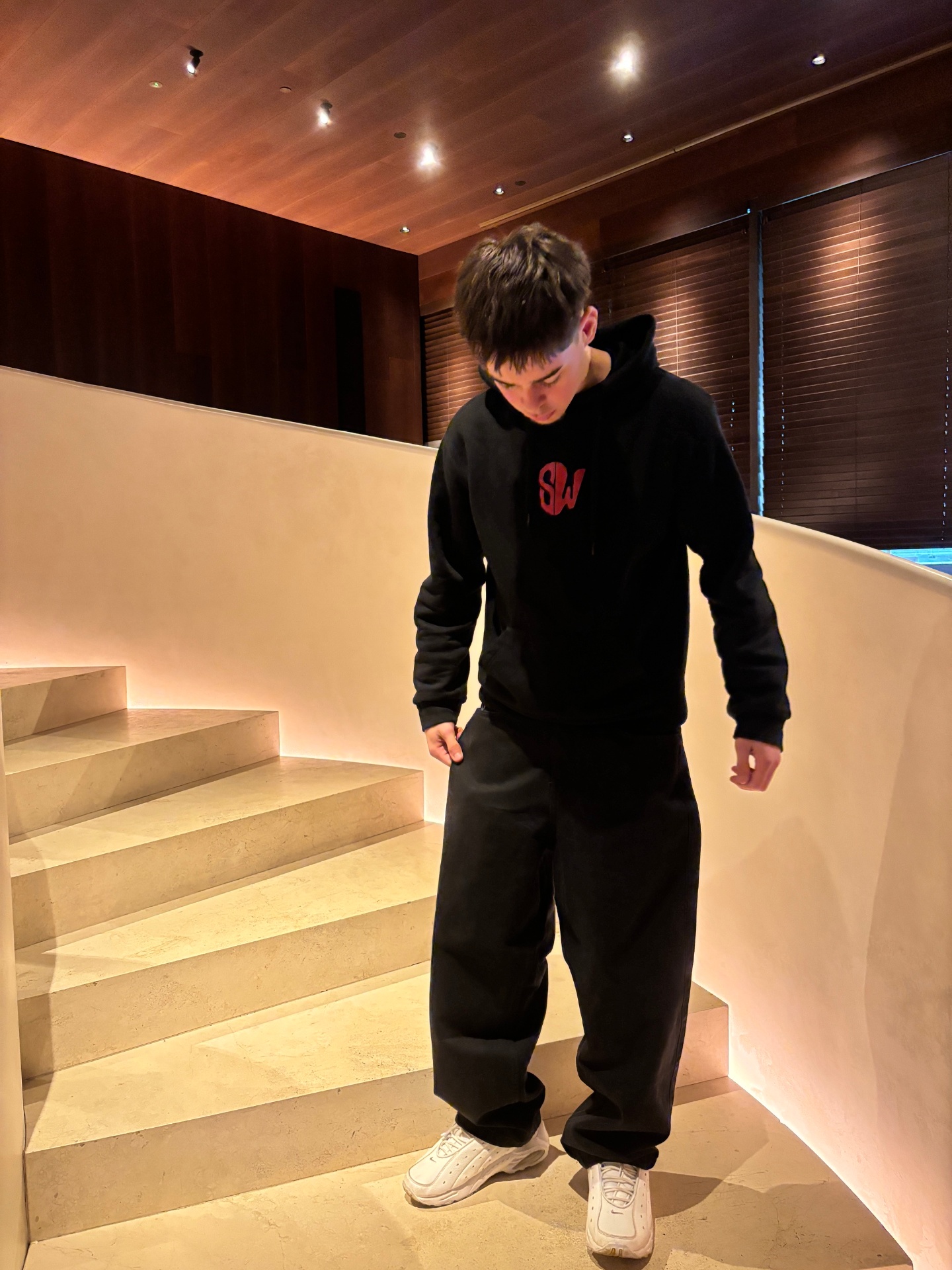 SW07 Sudadera Cruz