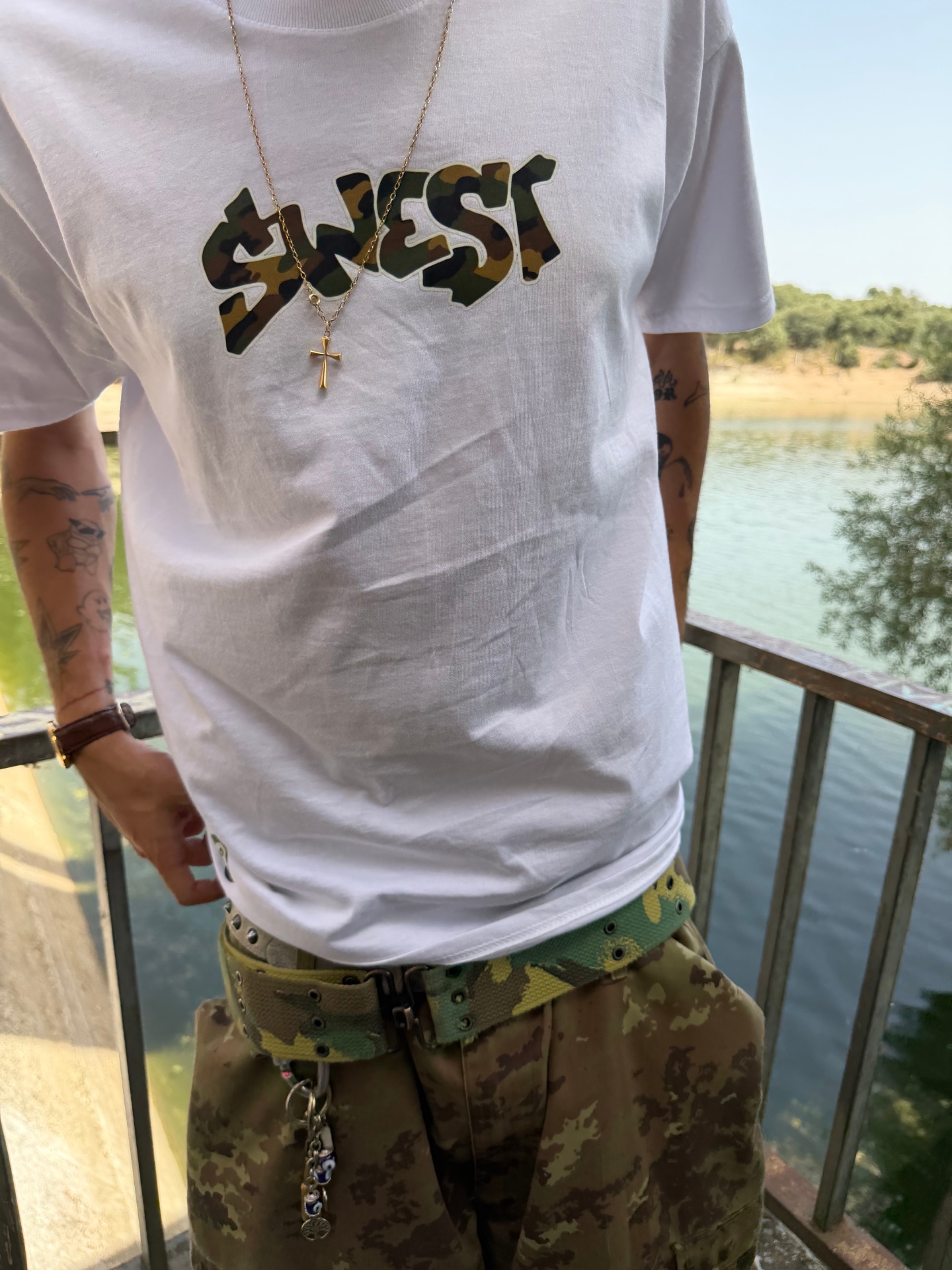 SW06 Camiseta Camuflaje